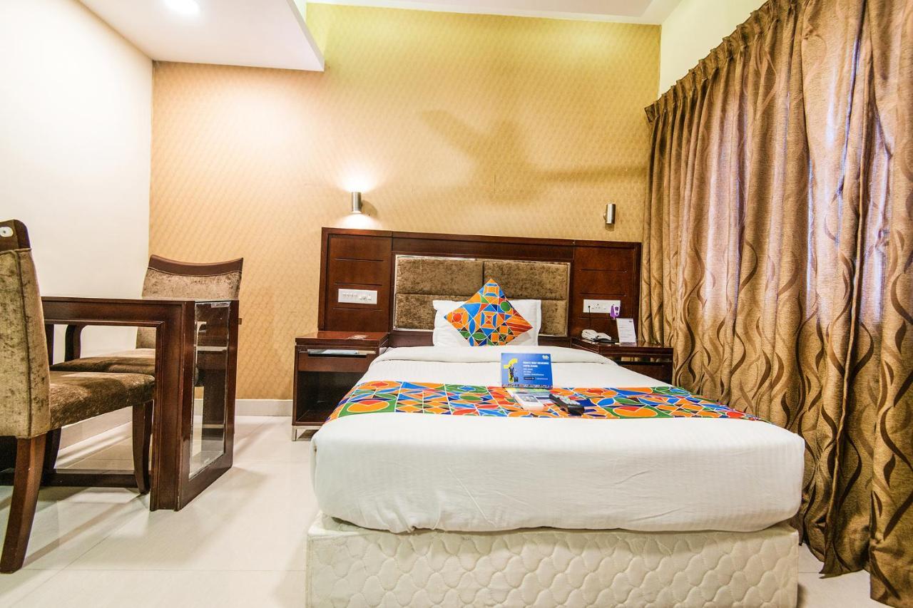 Fabhotel Apple Residency Madras Buitenkant foto